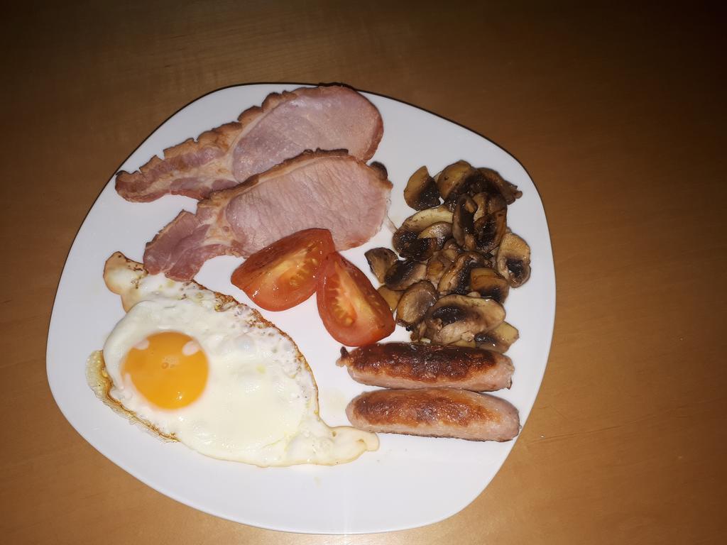 ダン・レアリー The Dell Dublin Bed & Breakfast エクステリア 写真