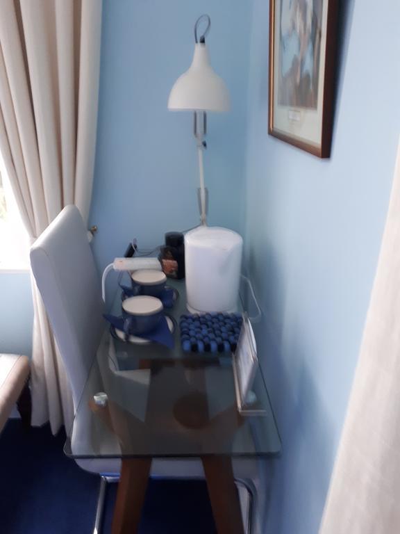 ダン・レアリー The Dell Dublin Bed & Breakfast エクステリア 写真